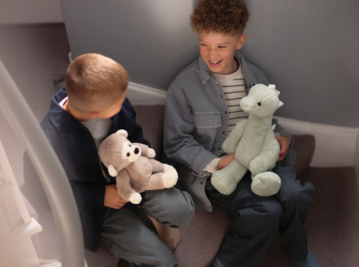 Dinosaurio stegosaurus de peluche Stevie verde tamaño L Charlie Bears