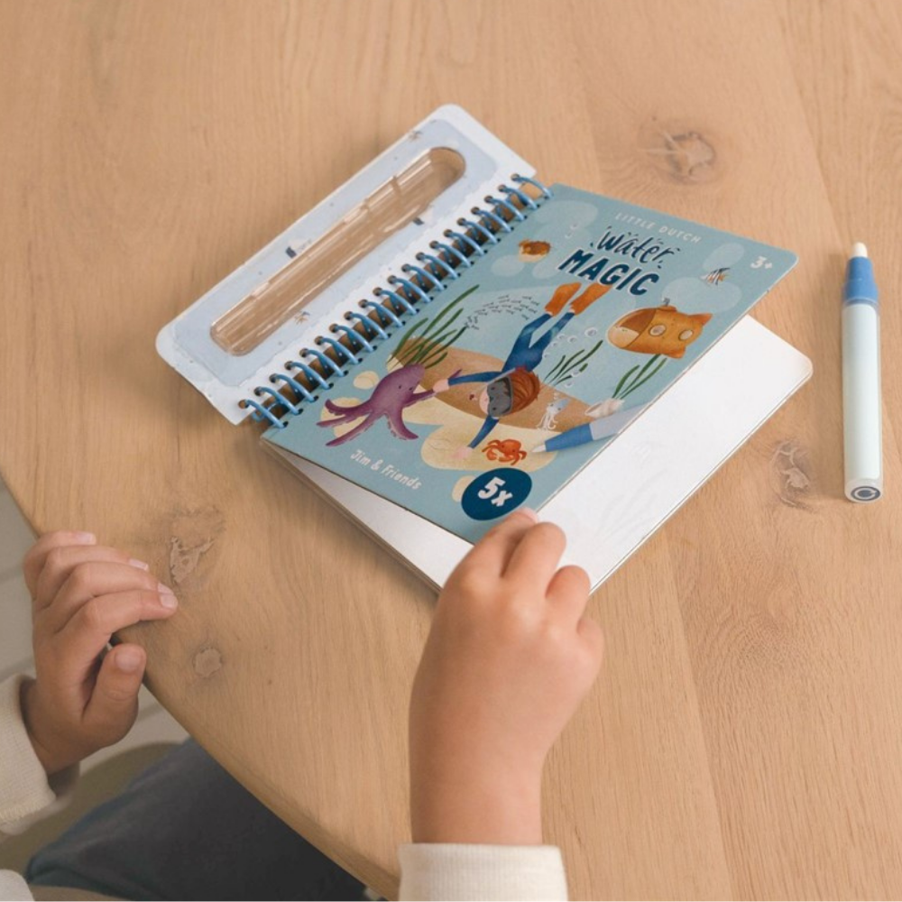 Libro Mágico de Colorear Jim & Friends