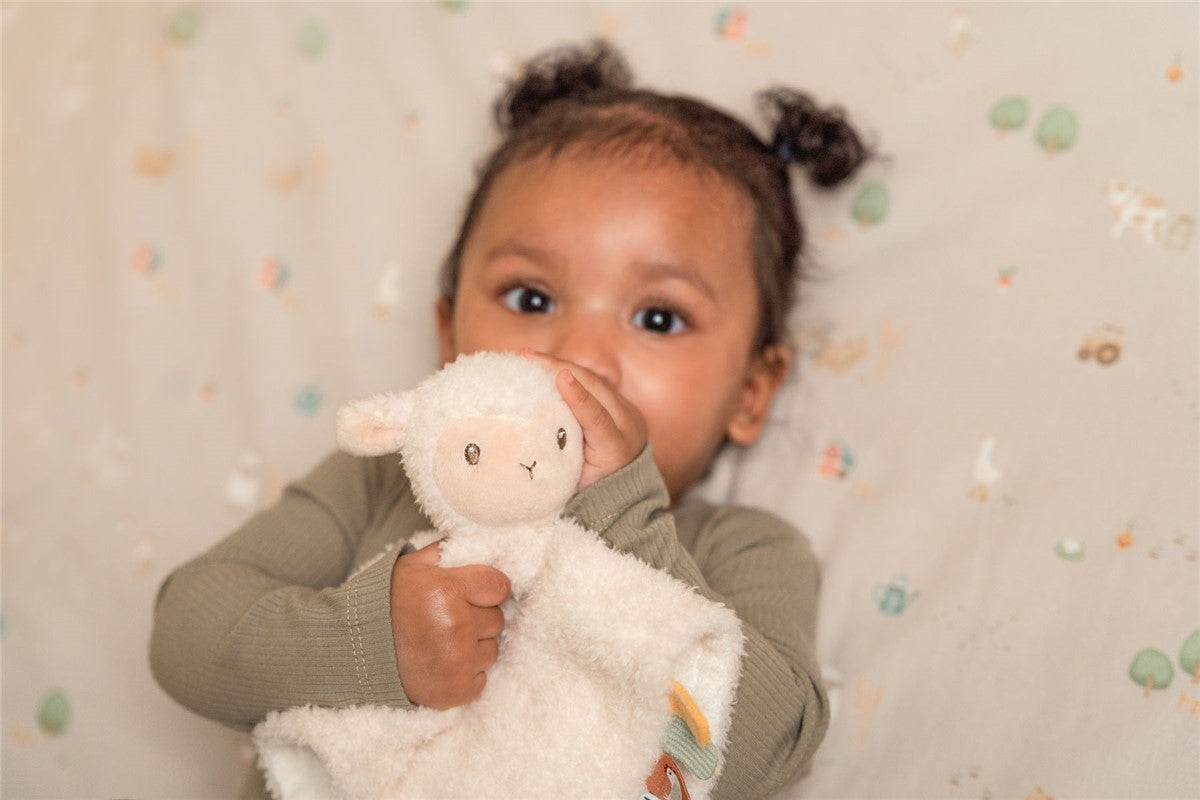 Doudou oveja pequeña granja